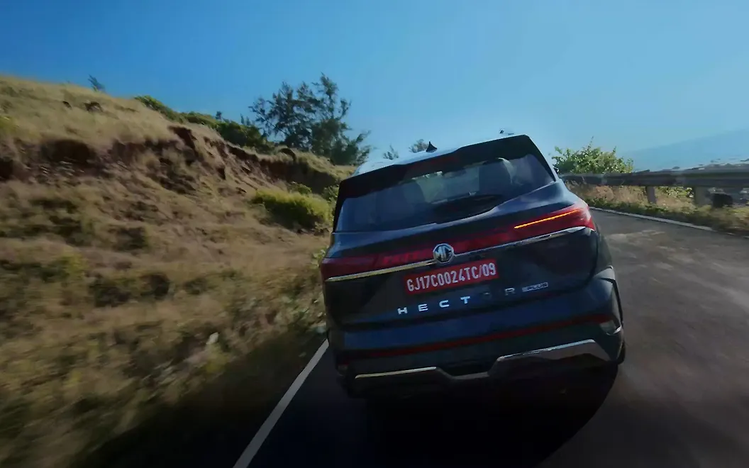 MG Hector Rear View