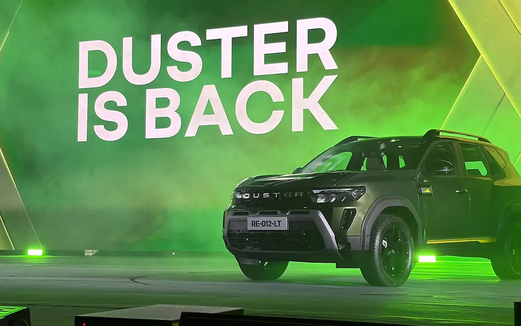 Renault Duster Front Left View