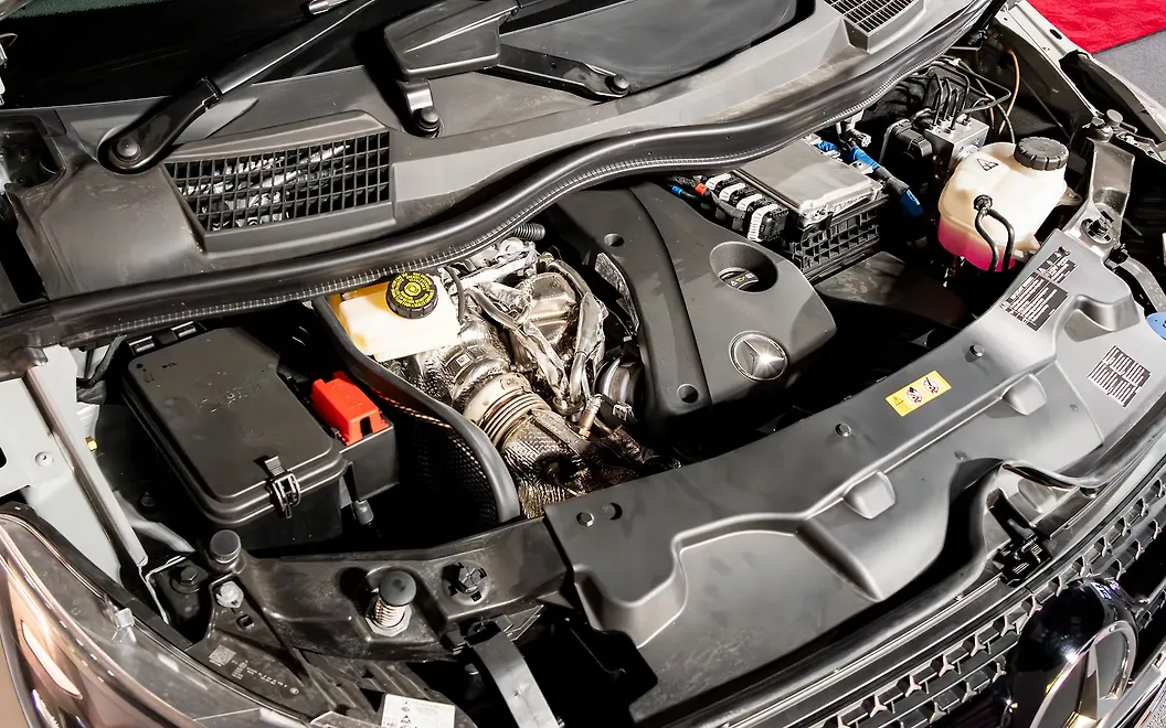 Mercedes-Benz V-Class Engine