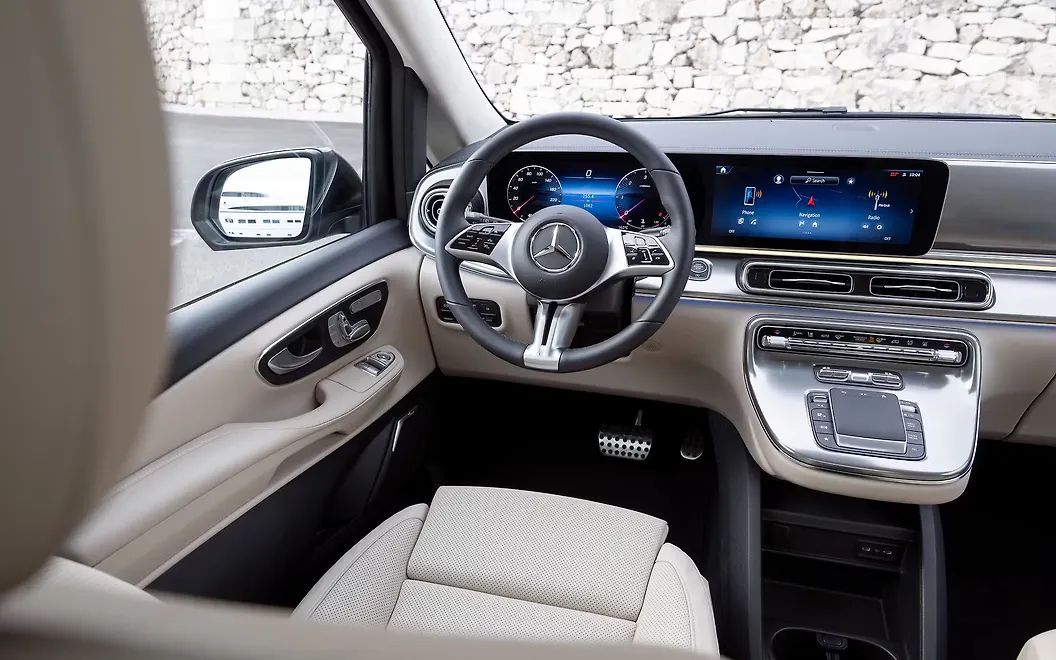 Mercedes-Benz V-Class DashBoard