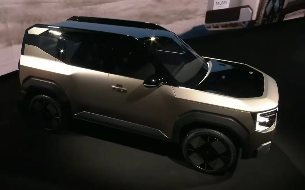 Renault Bridger Front Right View