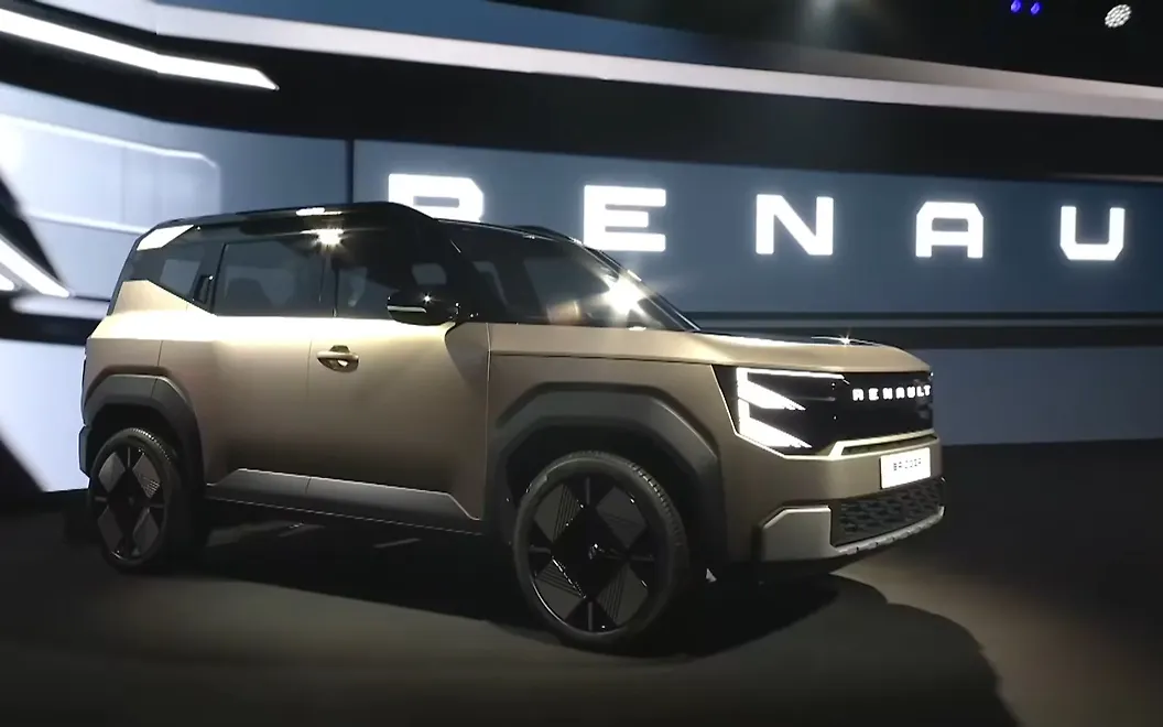 Renault Bridger Front Right View