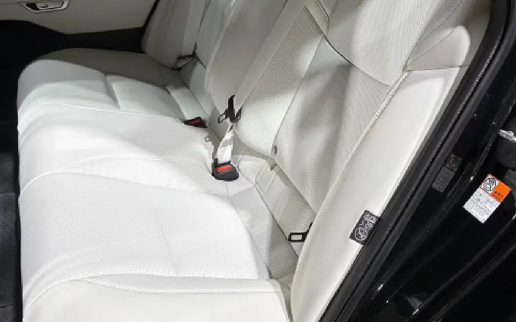 Lexus ES 500e