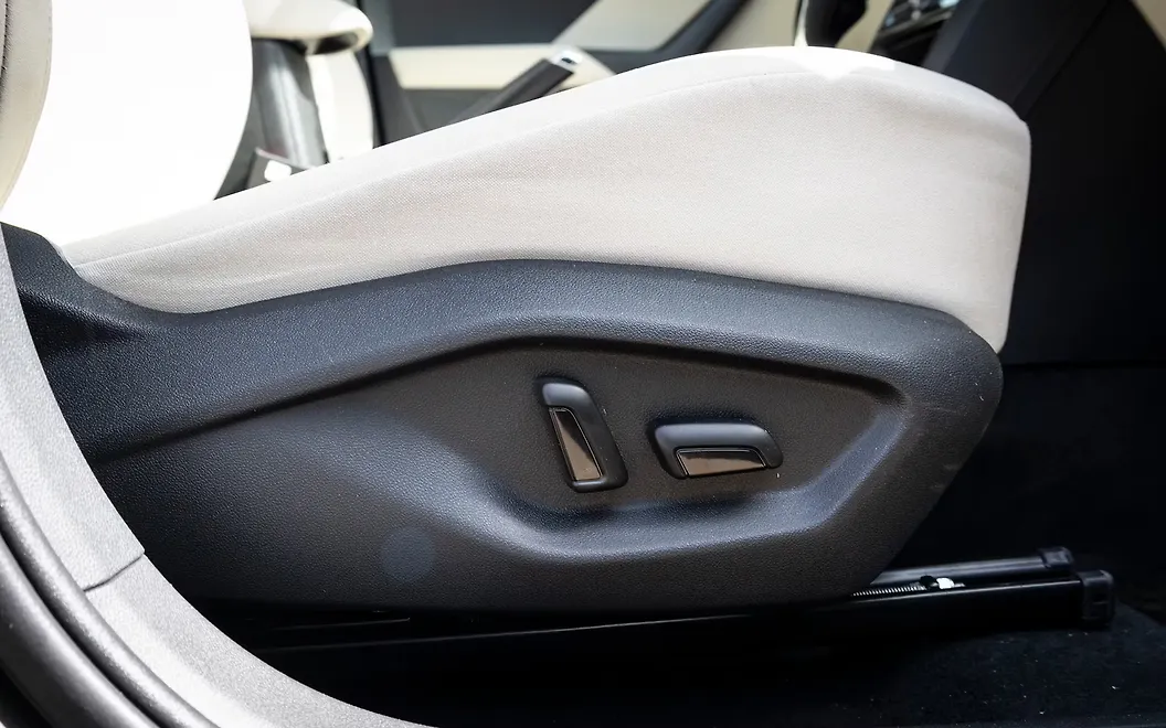 Skoda Kushaq Front Seats