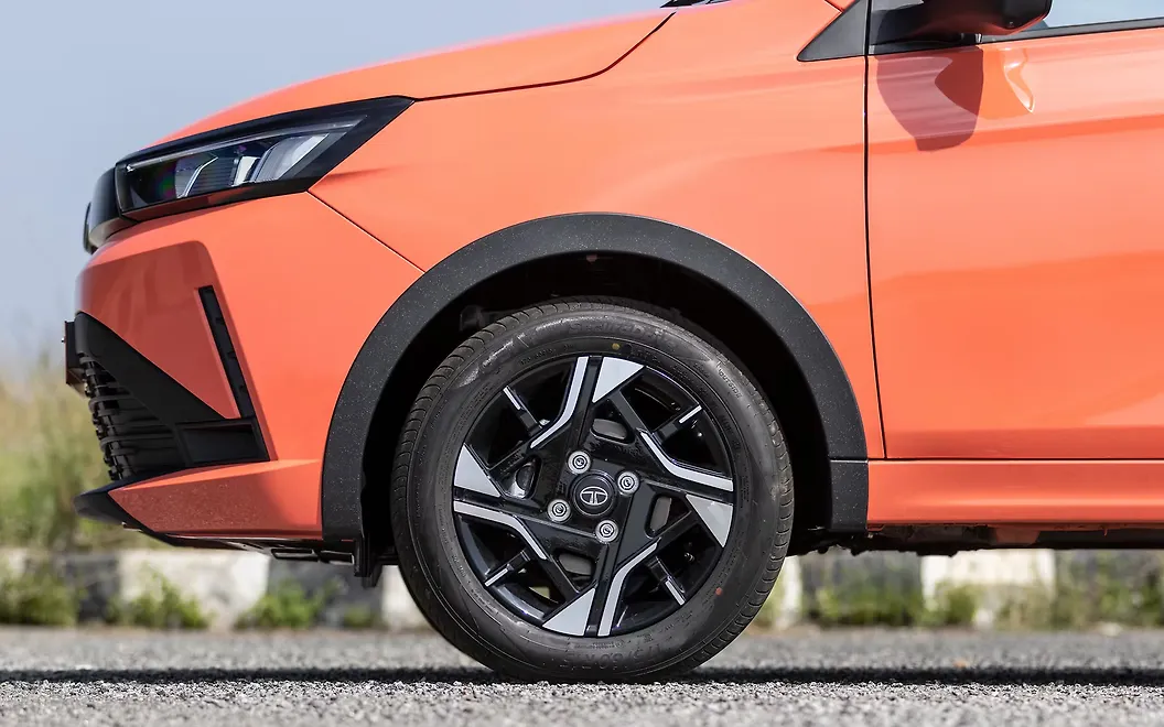 Tata Tiago Tyre