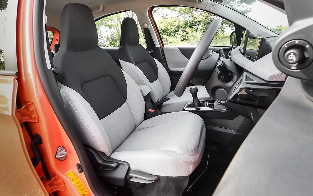 Tata Tiago Front Seats
