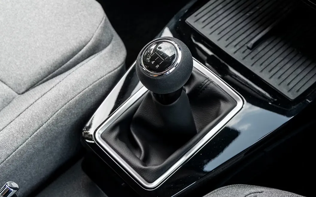 Tata Tiago Gear Shifter