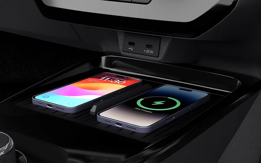 Tata Tiago USB / Charging Port