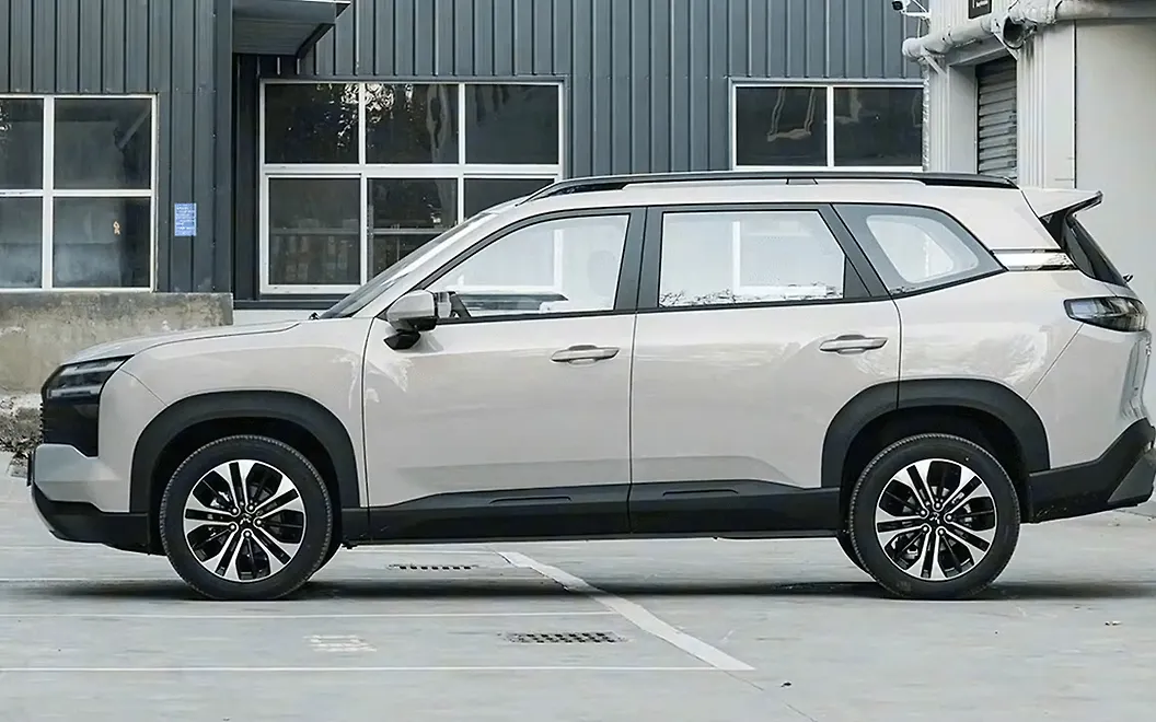 MG Hector Tomahawk PHEV