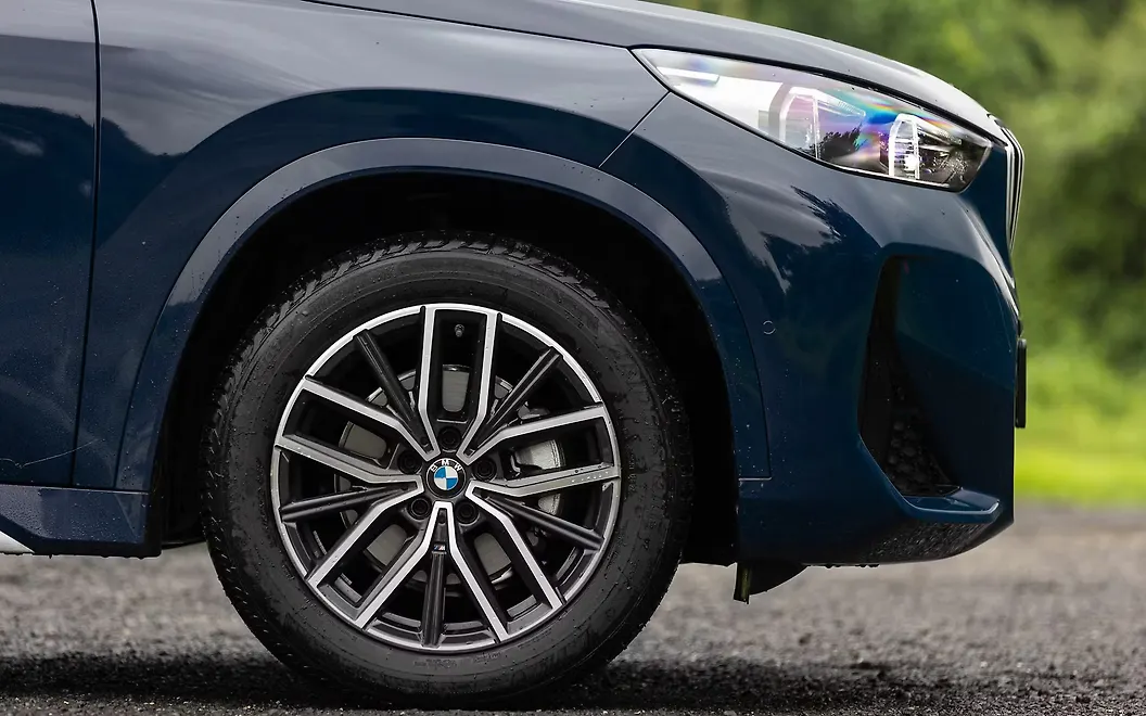 BMW X1 LWB