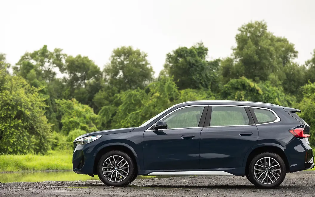 BMW X1 LWB