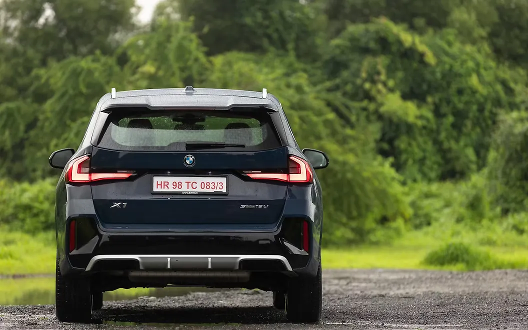 BMW X1 LWB