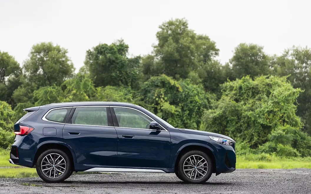 BMW X1 LWB