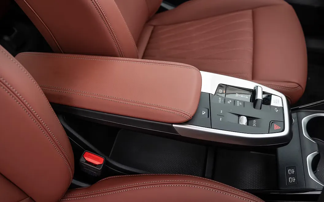BMW X1 LWB