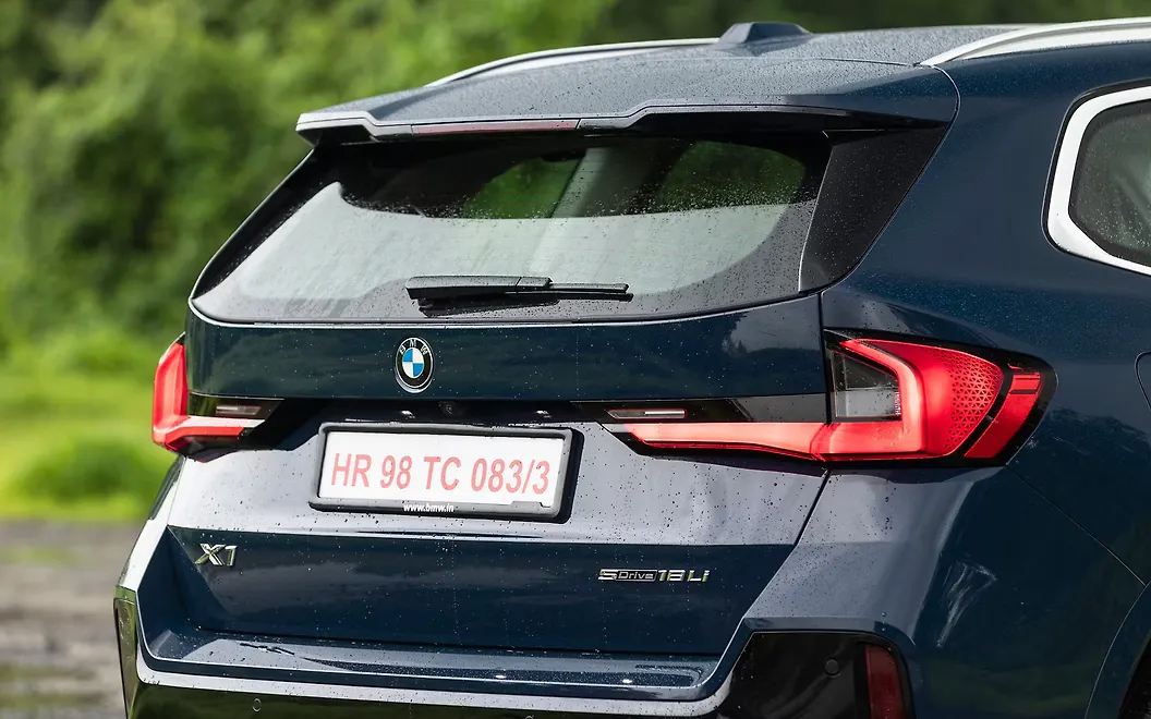 BMW X1 LWB