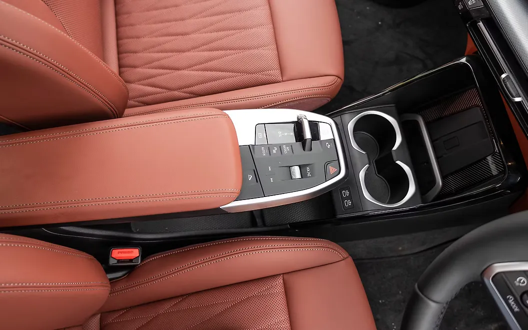 BMW X1 LWB