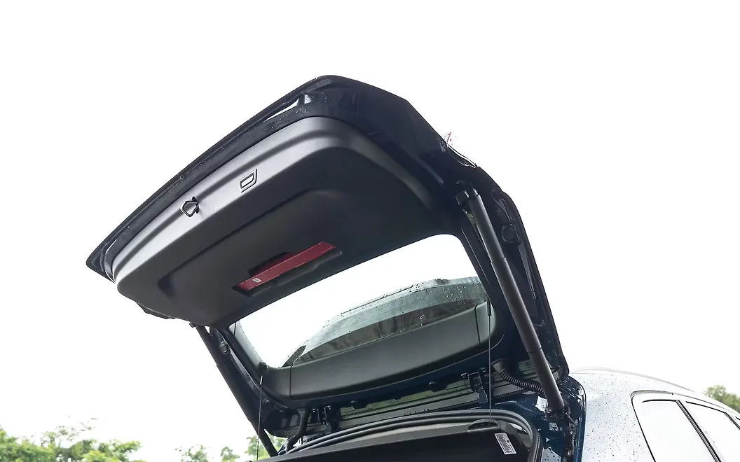 BMW X1 LWB