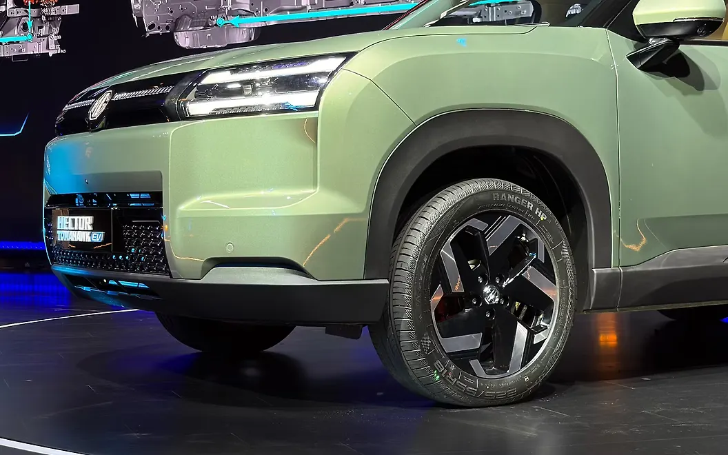 MG Hector Tomahawk EV