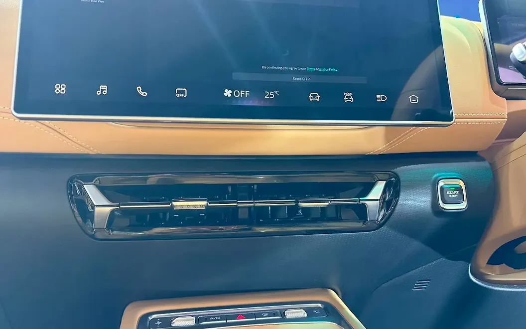 MG Hector Tomahawk EV