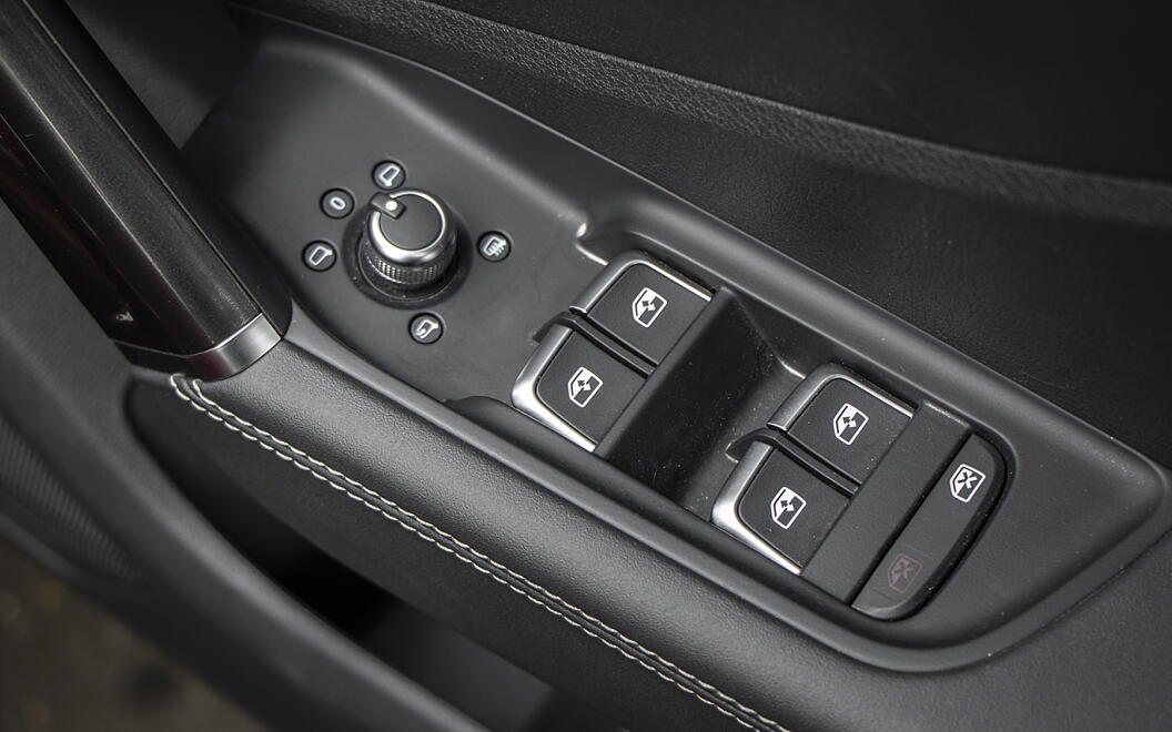 Audi Q2 Driver Window Controls