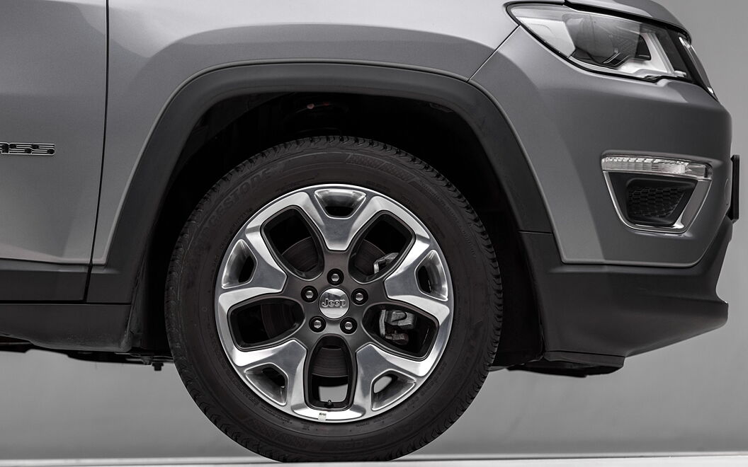Jeep Compass [2017-2021] Tyre