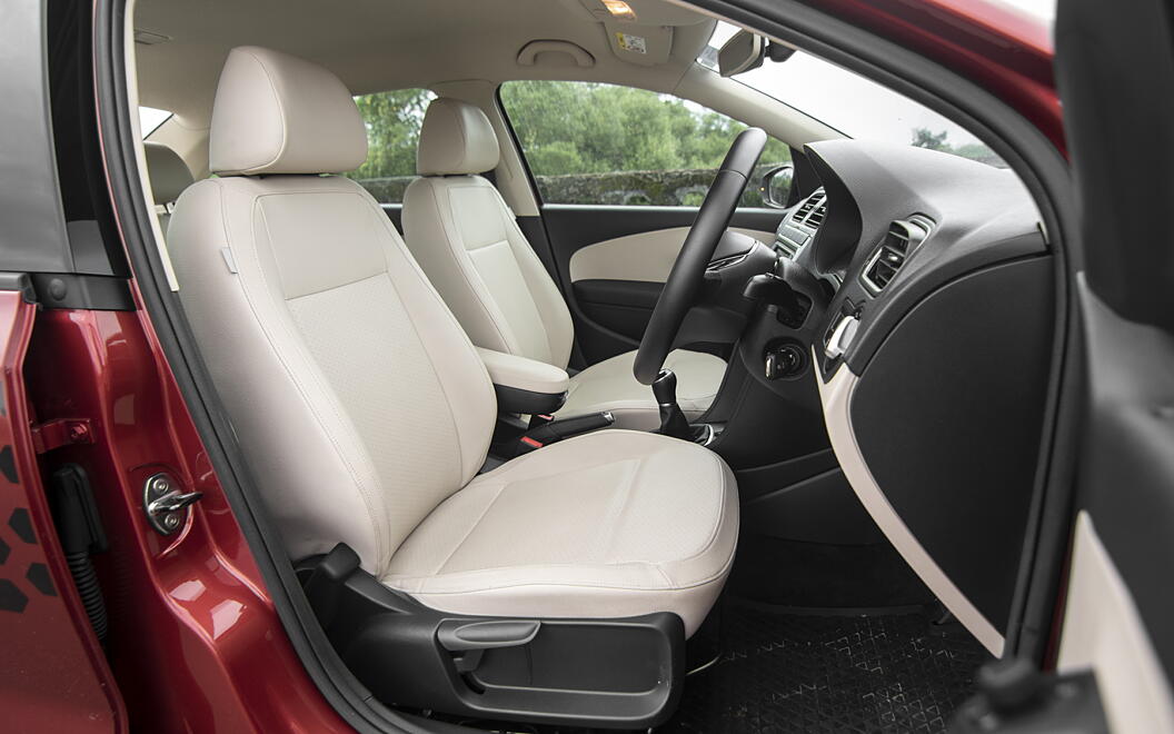 Volkswagen Vento Front Seats