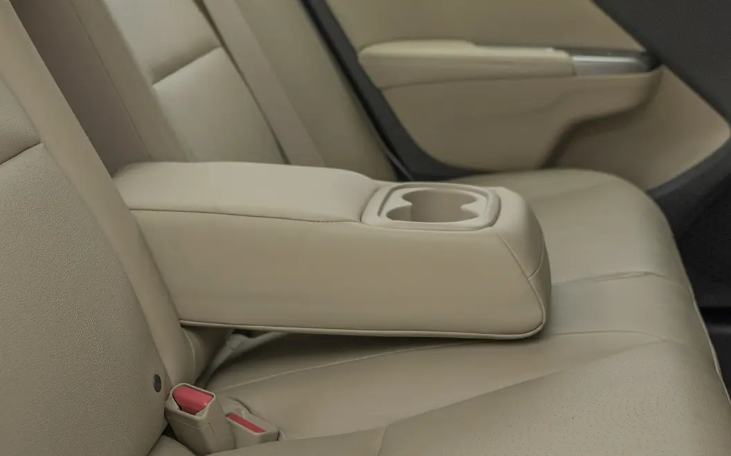 Honda City Arm Rest in Rear Passenger Seats