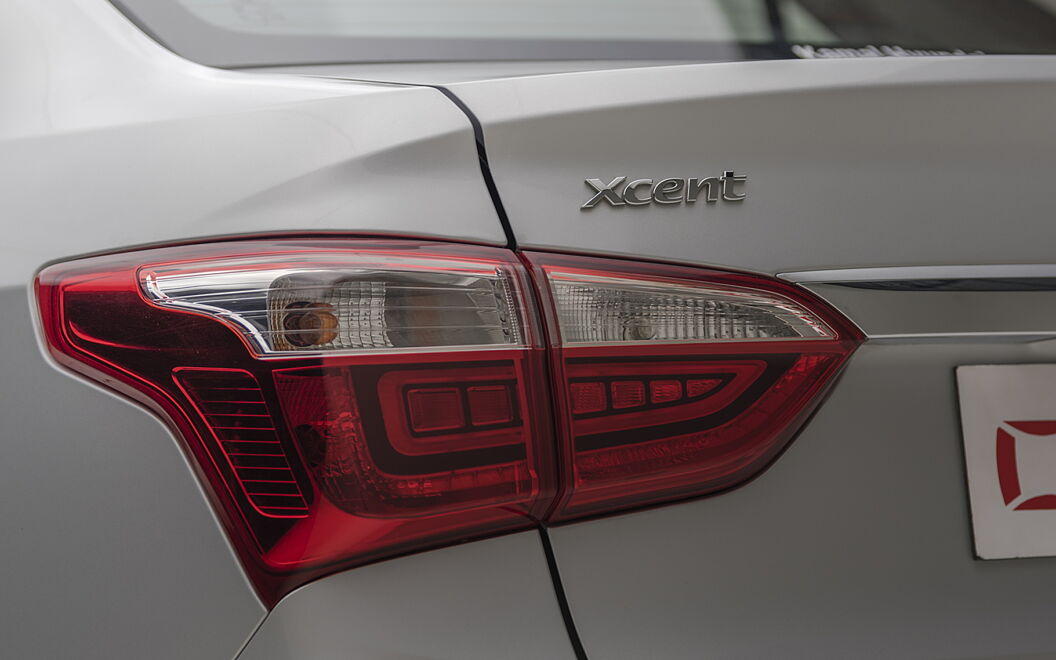Hyundai Xcent Tail Light