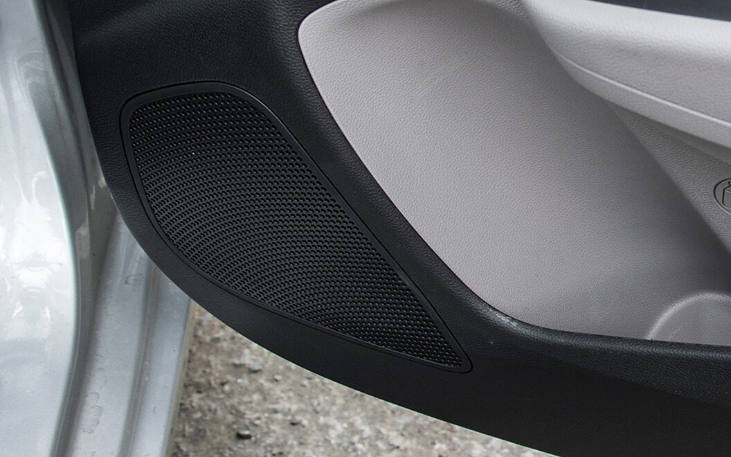 Hyundai Xcent Rear Speakers