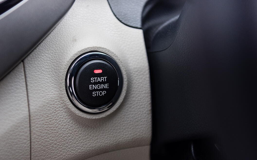Mahindra XUV300 Push Button Start/Stop