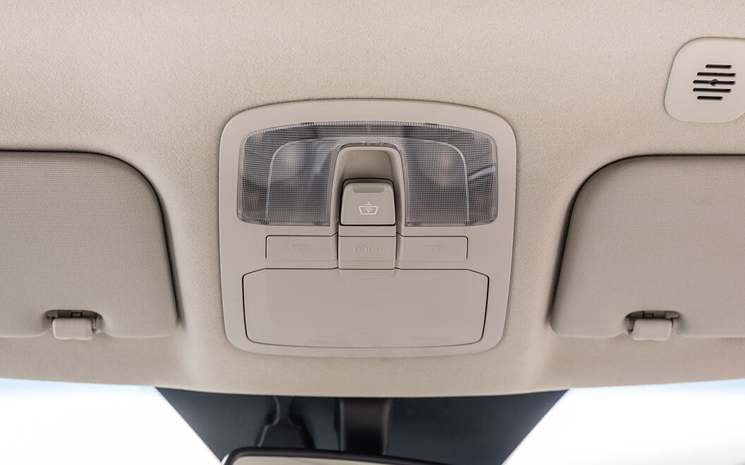 Mahindra XUV300 Cabin Light