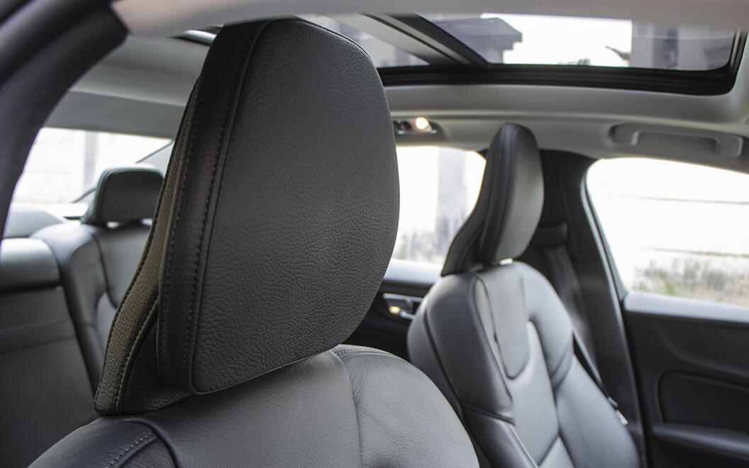 Volvo S60 Front Seat Headrest