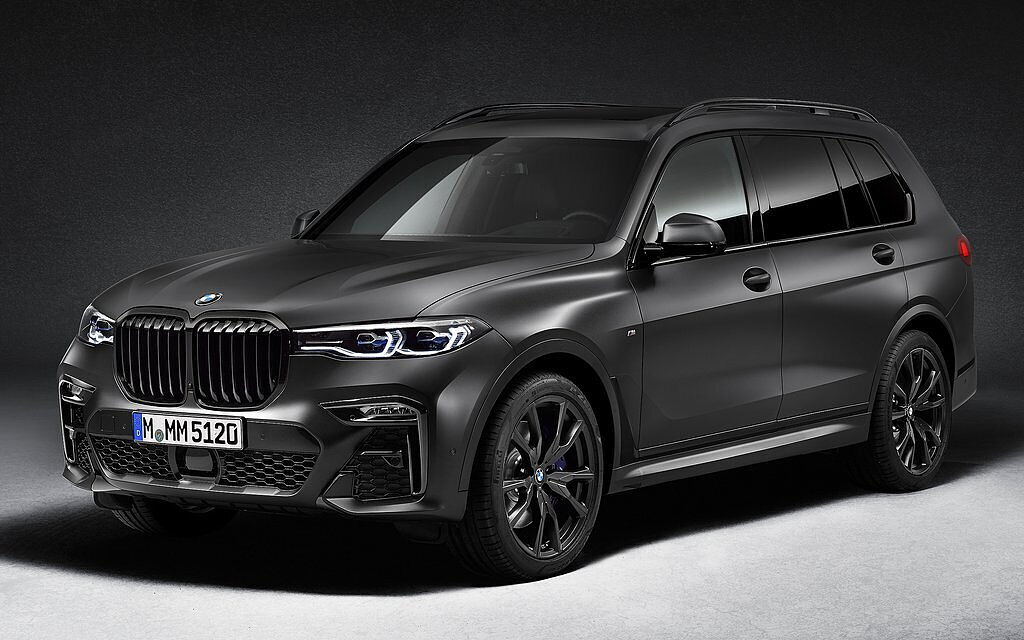 BMW X7 [2019-2023] Front Left View