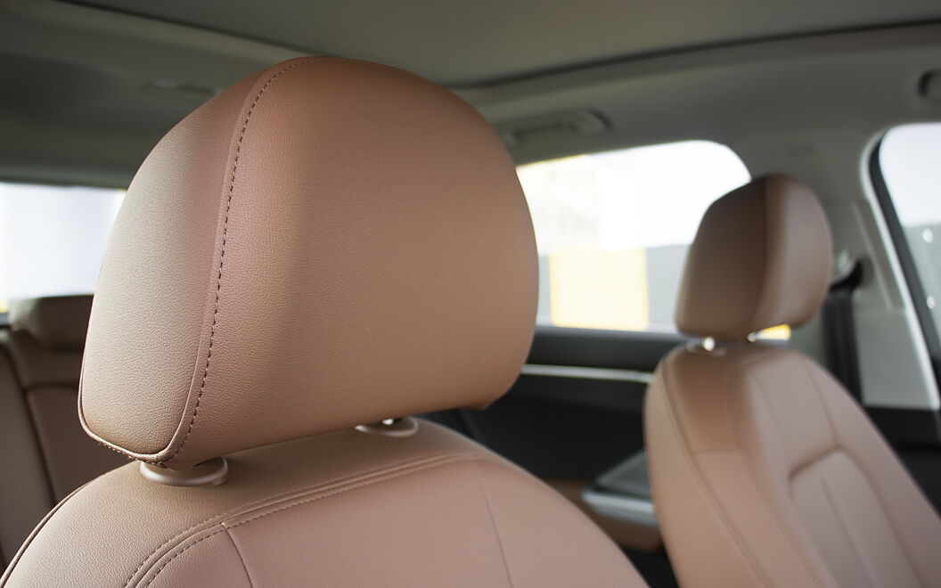 Audi Q3 Front Seat Headrest