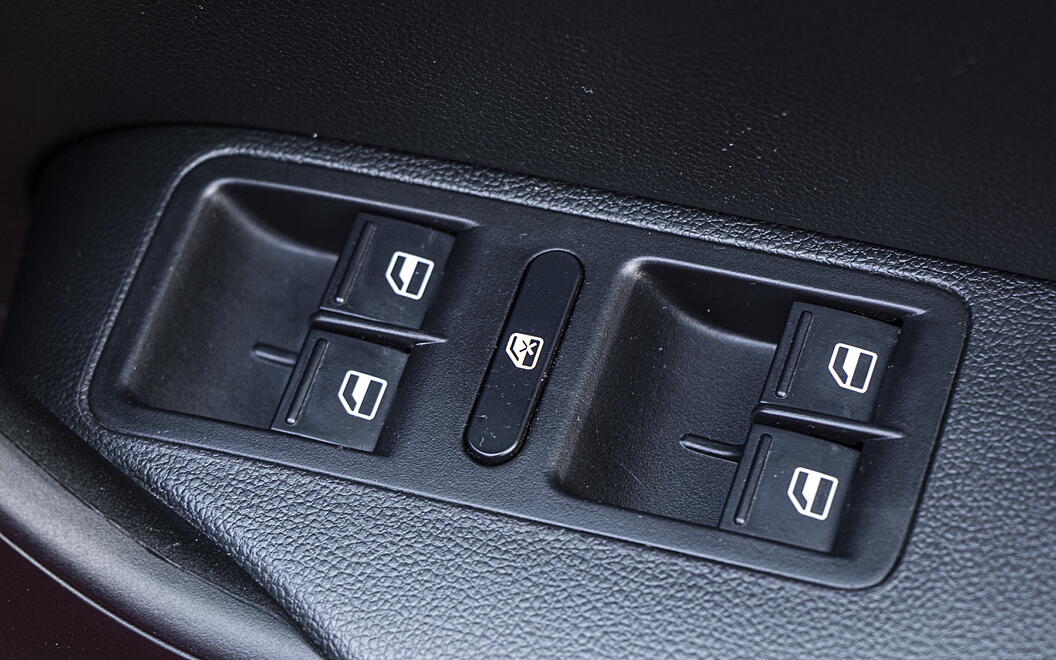 Volkswagen Polo Driver Window Controls
