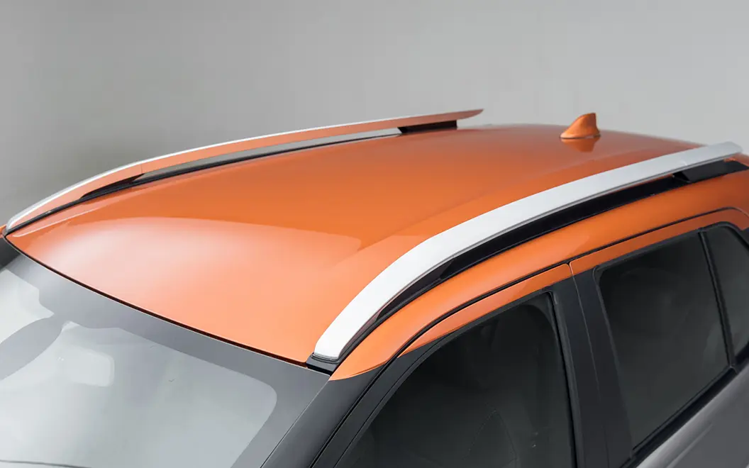 Nissan Kicks Roof