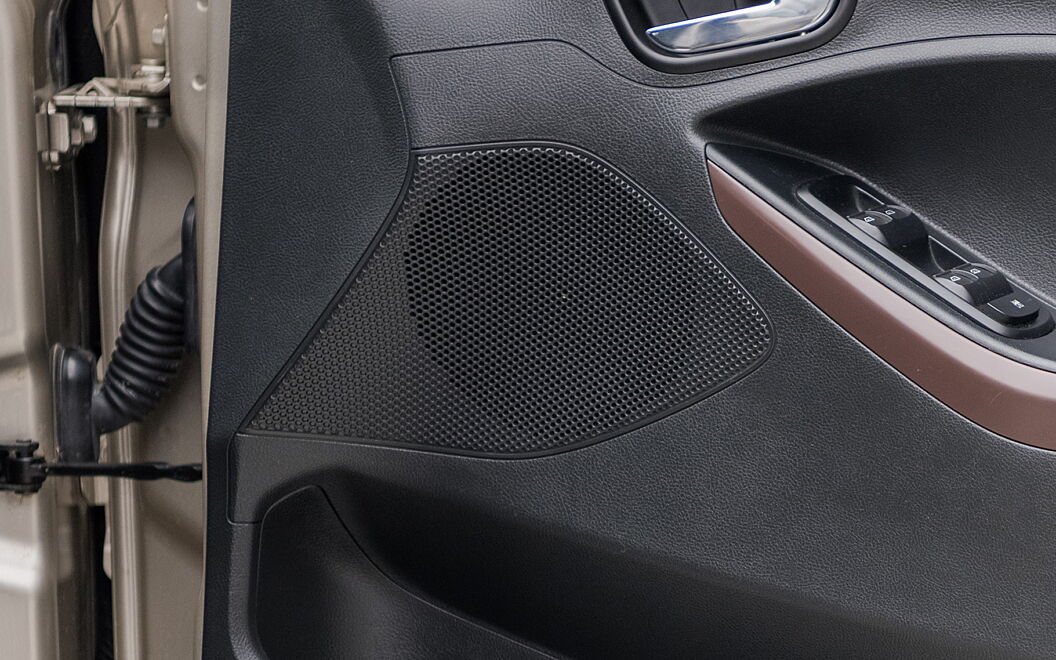 Ford Freestyle Front Speakers