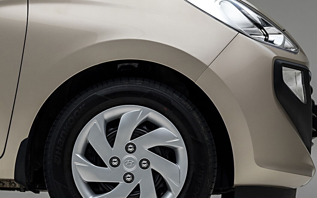 Hyundai Santro Front Wheel