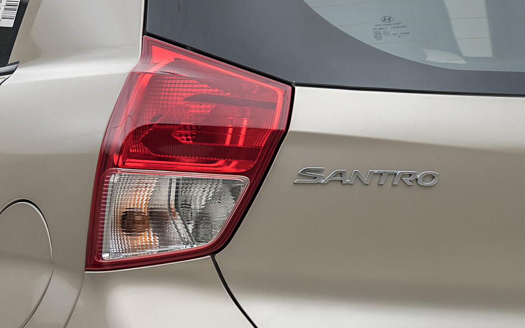 Hyundai Santro Tail Light