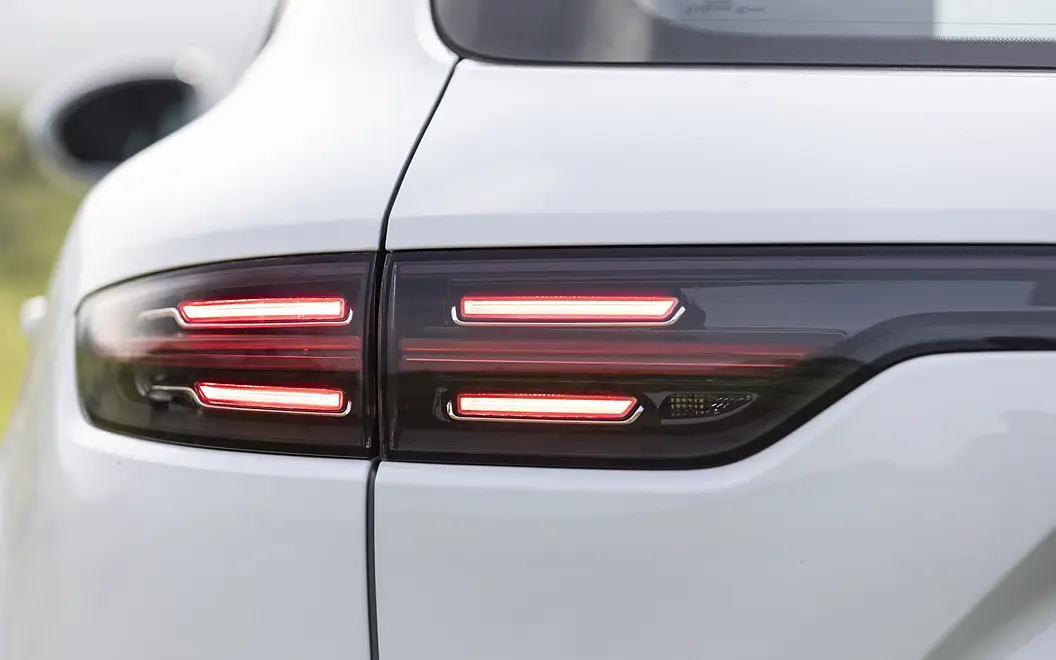 Porsche Cayenne Tail Light