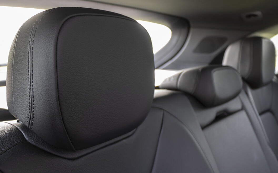 Porsche Cayenne Front Seat Headrest