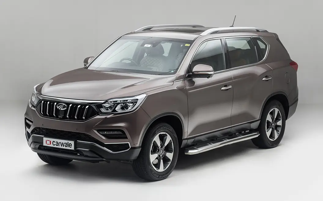 Mahindra Alturas G4 Front Left View