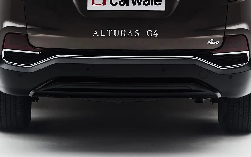 Mahindra Alturas G4 Rear Bumper