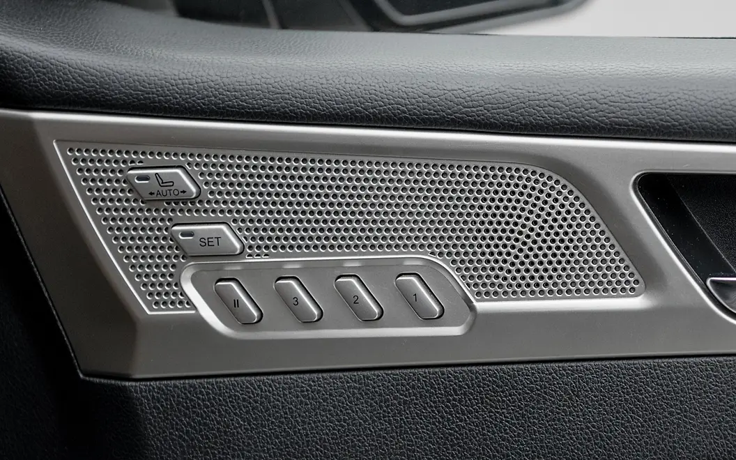 Mahindra Alturas G4 Front Tweeters