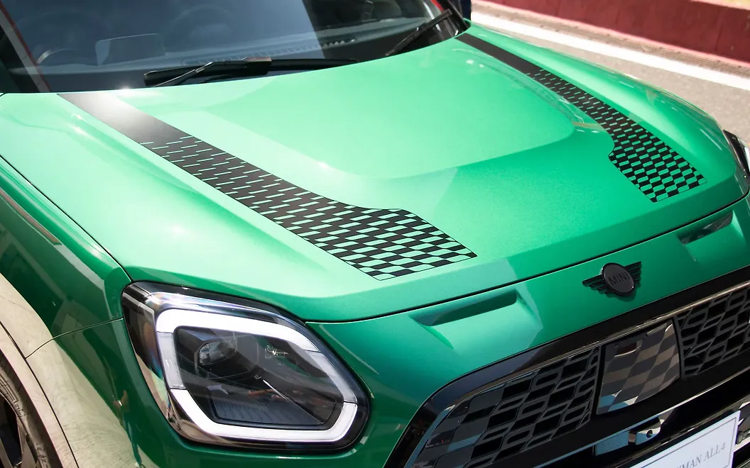 Mini Countryman Bonnet