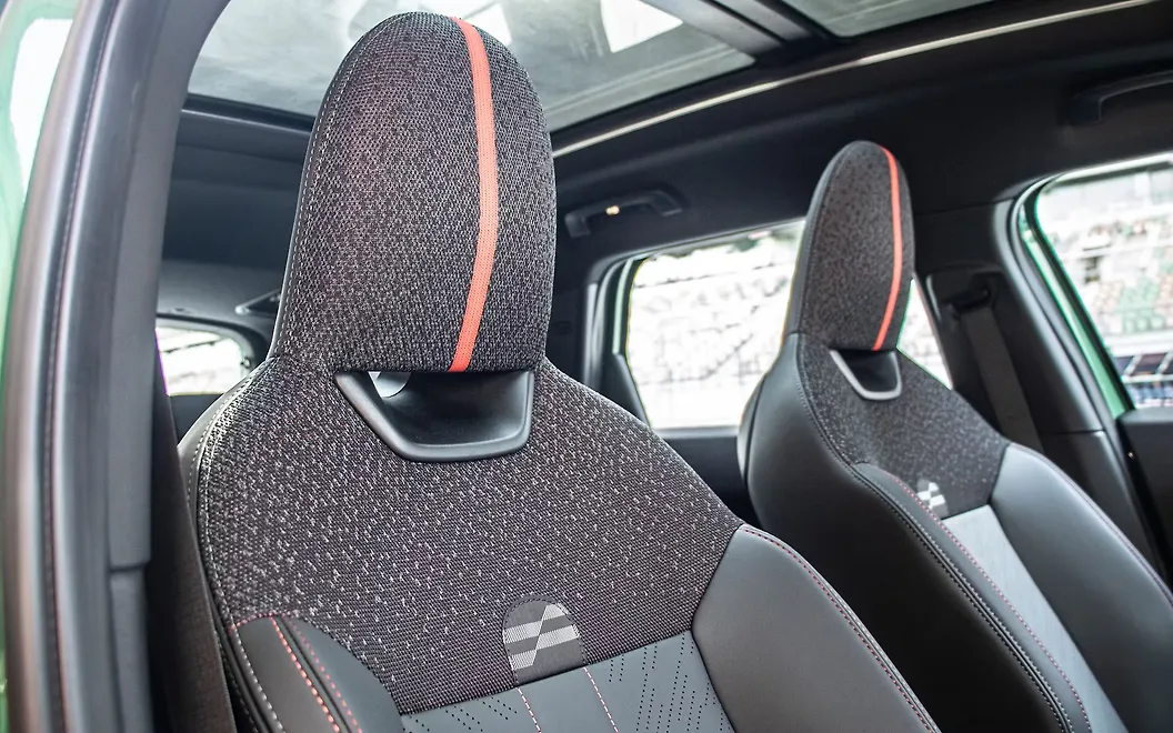 Mini Countryman Front Seat Headrest