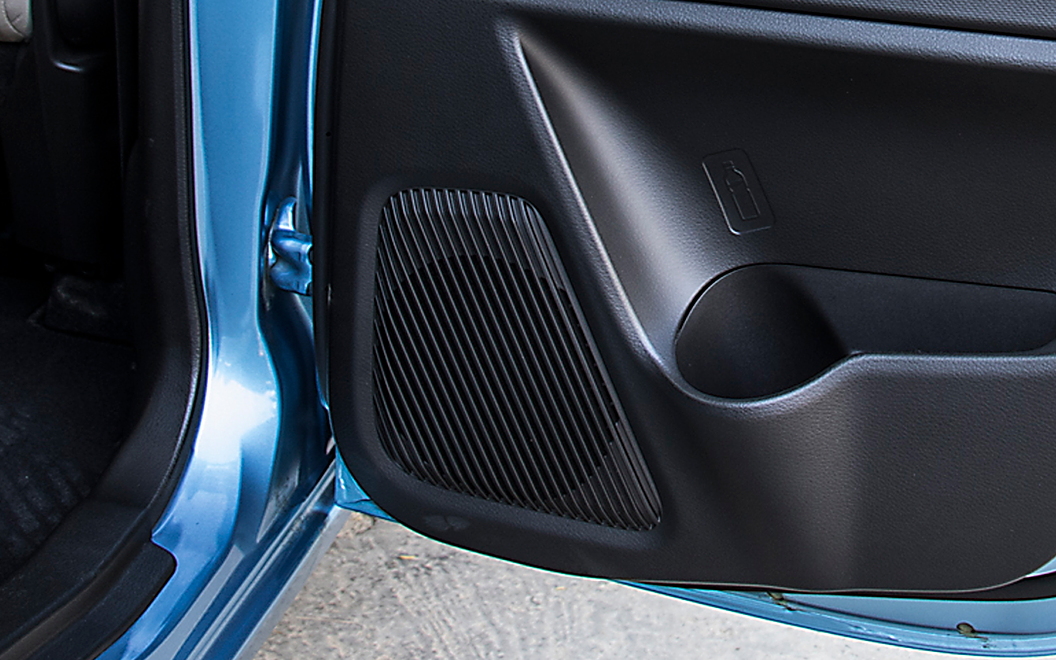 wagon r rear door speakers