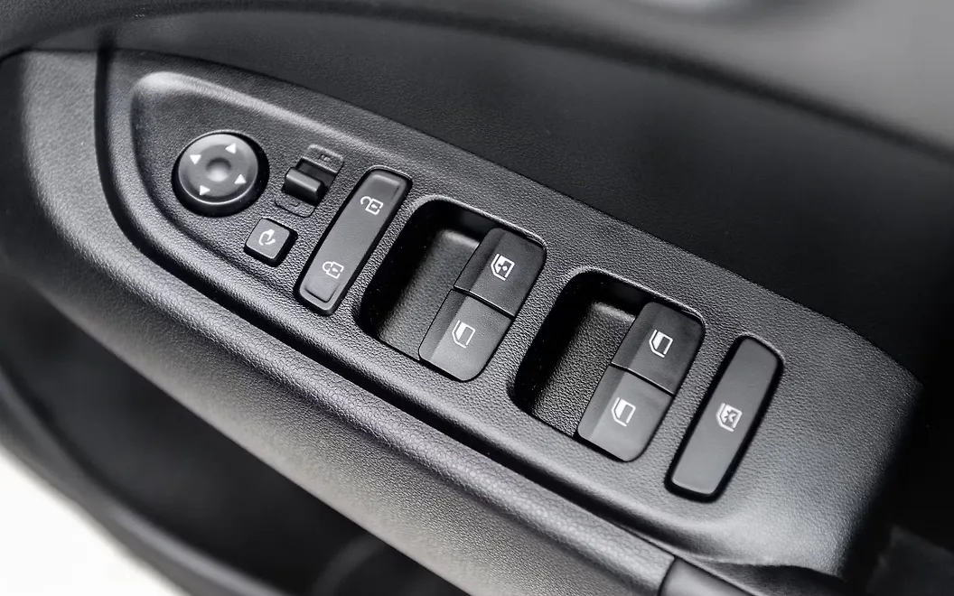 60 Hyundai Venue Images Venue Exterior, Road Test and Interior Photo Gallery