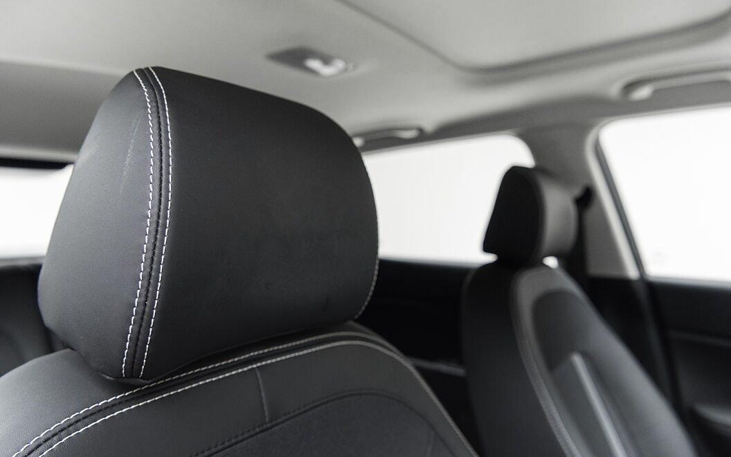 Hyundai Venue [2019-2022] Front Seat Headrest