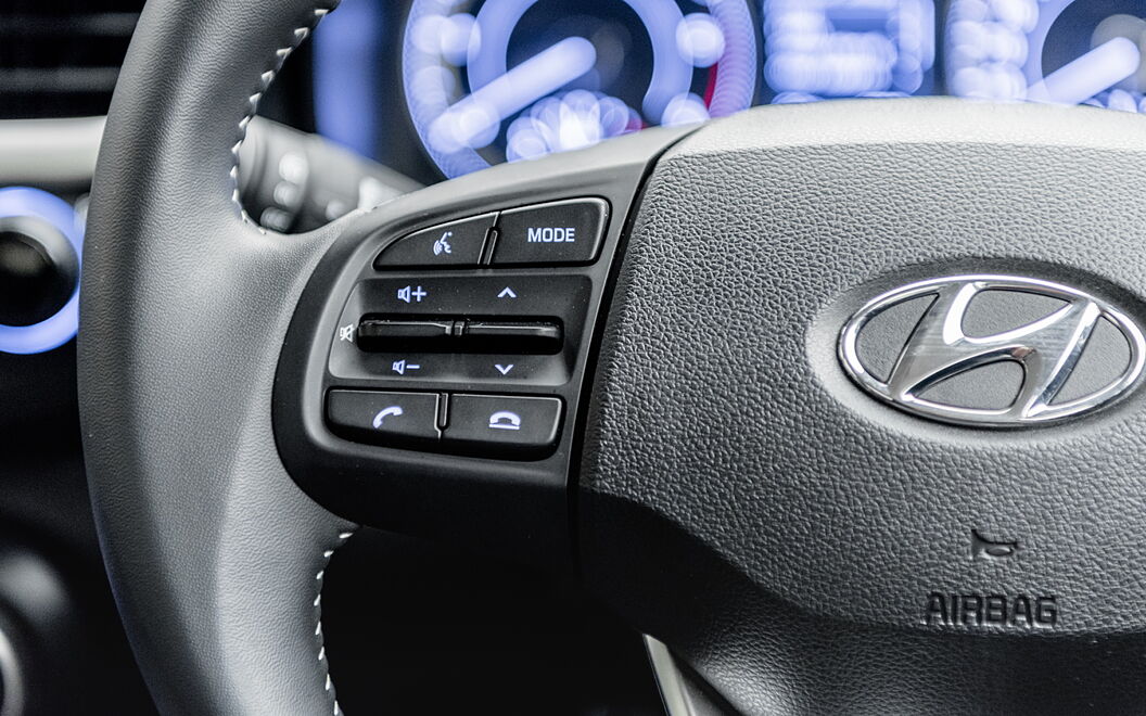 Hyundai Venue [2019-2022] Steering Mounted Controls - Left